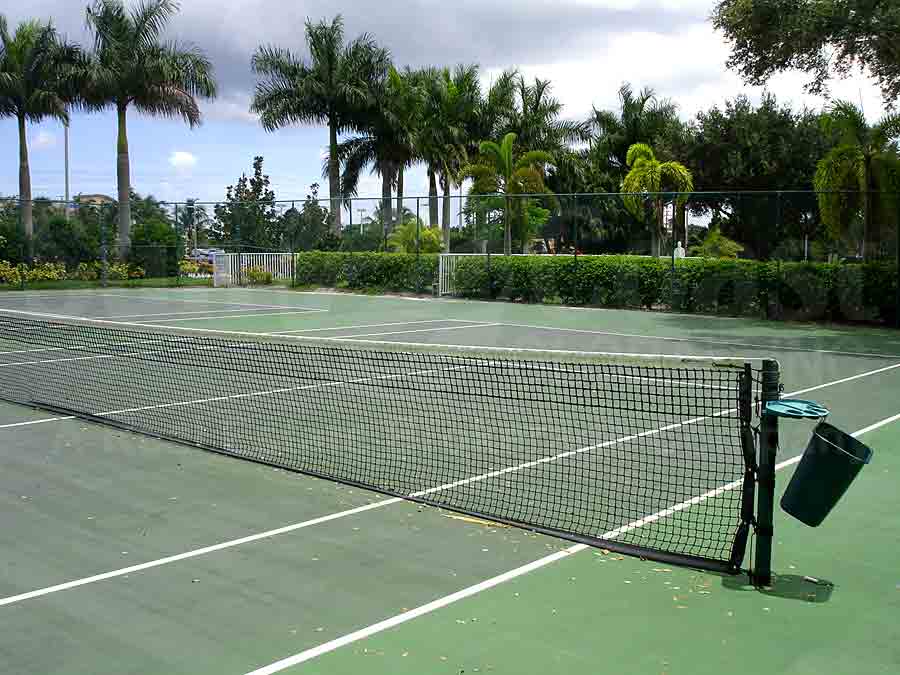 LAGUNA BAY Tennis Courts